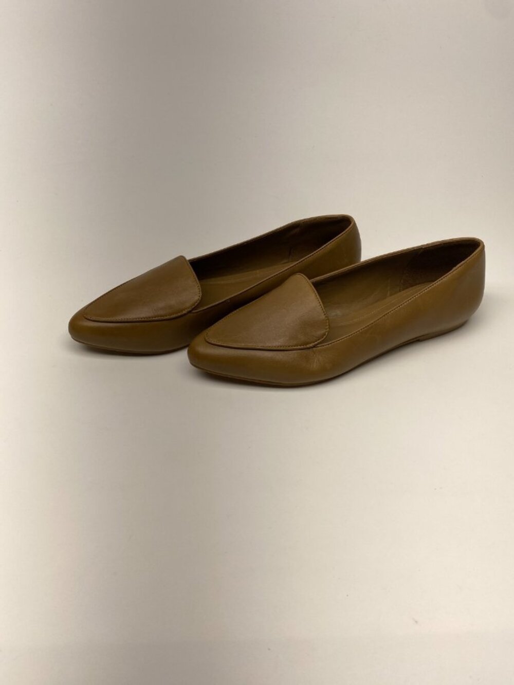 Rebecca Allen Women's The Loafer Nude Leather Pointy Toe Slip-On Shoes Sz 10.5